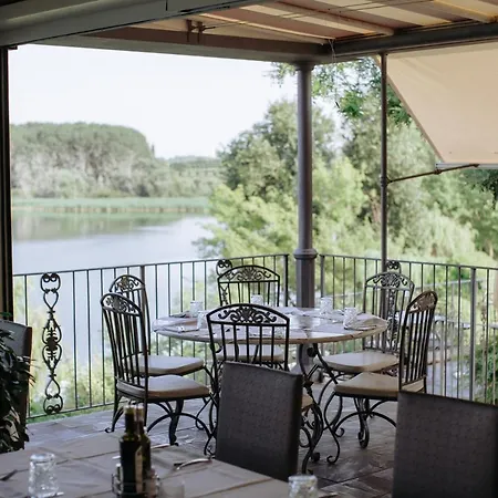 Le Ali Del Frassino Hotel 4*