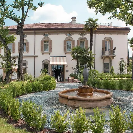 Le Ali Del Frassino Hotel